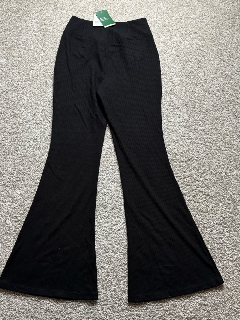 HALARA Ribbed Crossover Flare Pants - Picture 3 of 5